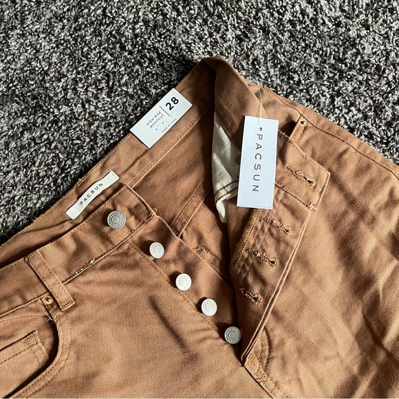 NEW WITH TAGS Pacsun High-rise Bootcut Jeans - Picture 4 of 4